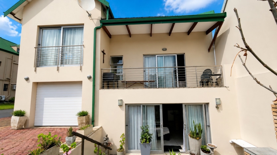 3 Bedroom Property for Sale in Twee Kuilen Western Cape